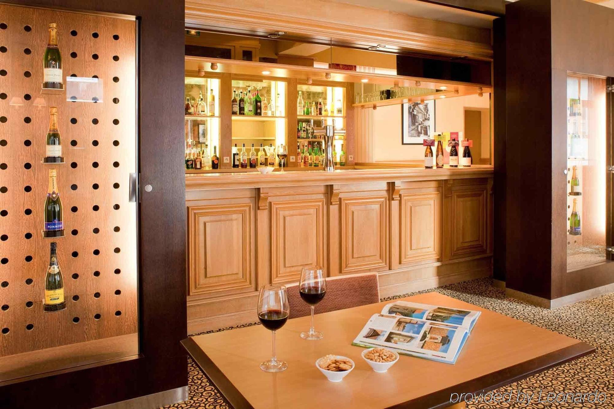 Mercure Calais Centre Restaurace fotografie